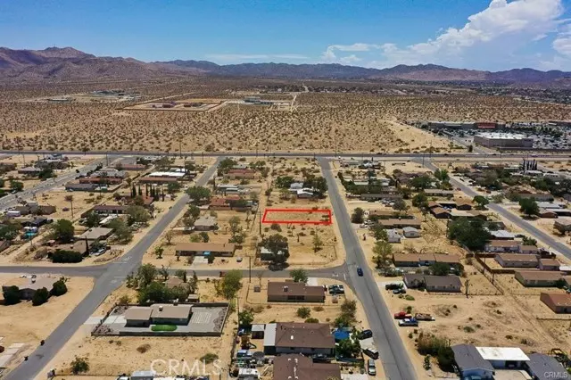 6391 Indio Avenue, Yucca Valley, CA 92284