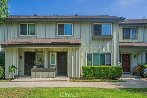 10005 Karmont Avenue, South Gate, CA 90280