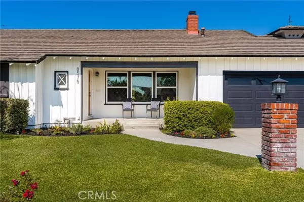 Downey, CA 90240,8575 Lubec Street