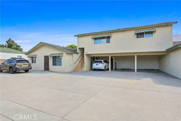 Bellflower, CA 90706,17432 Virginia Avenue