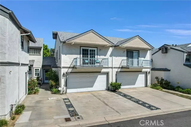 La Habra, CA 90631,871 W Country View #45