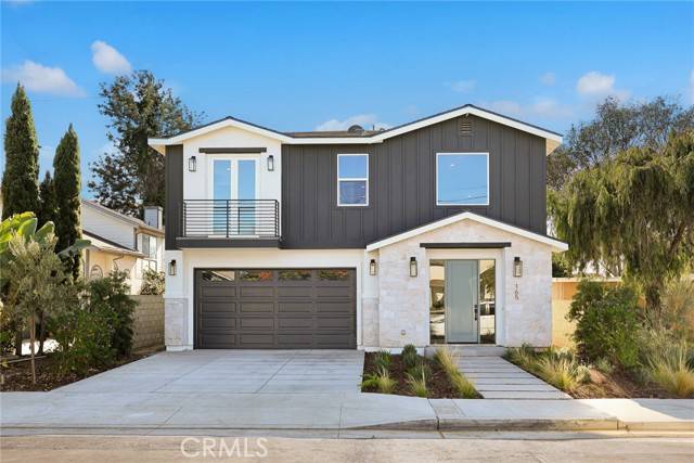 165 Merrill Place, Costa Mesa, CA 92627