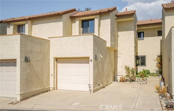 851 Endicott Drive, Claremont, CA 91711