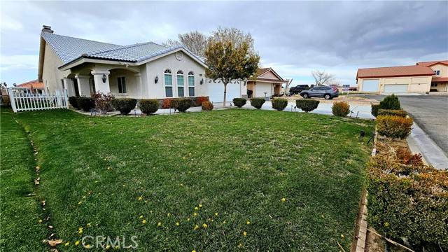 26290 Fleet Lane, Helendale, CA 92342