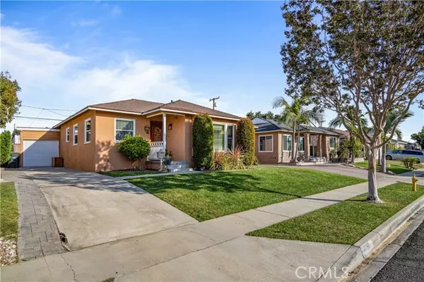 4758 Radnor Avenue, Lakewood, CA 90713