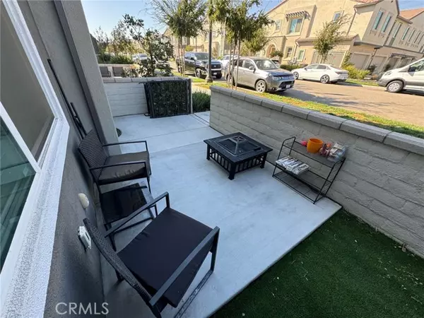 Ontario, CA 91761,3652 E Moonlight Street #89