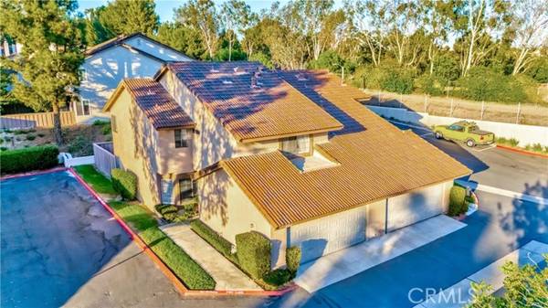 2405 Plaza De, Fullerton, CA 92833