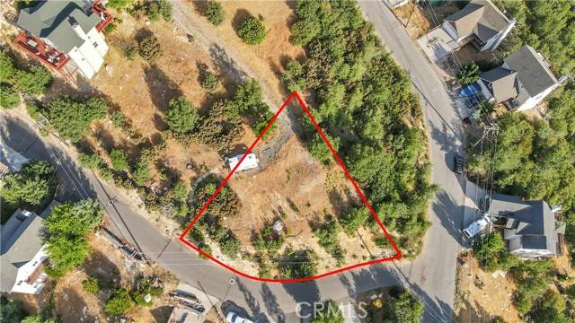 26867 Inyo Court, Lake Arrowhead, CA 92352