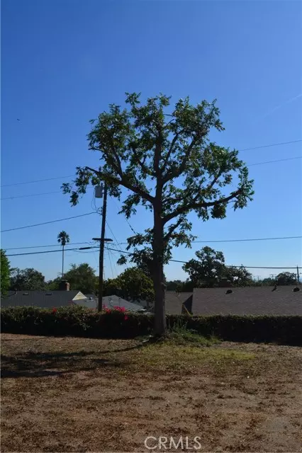 Whittier, CA 90602,7339 college ave