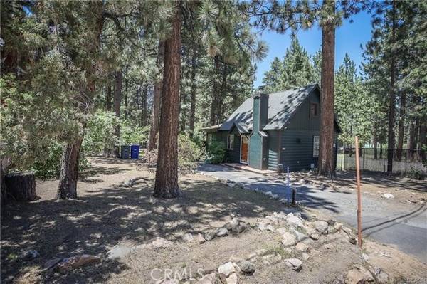 610 Eureka Drive, Big Bear Lake, CA 92315