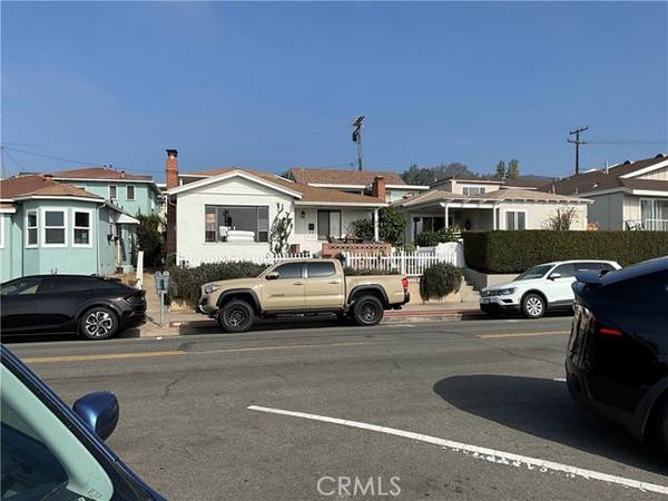 210 Cliff Drive, Laguna Beach, CA 92651