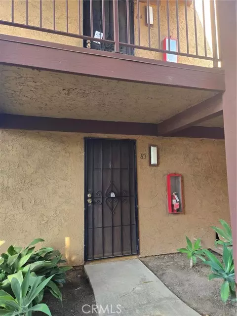 1030 W Macarthur Boulevard #83, Santa Ana, CA 92707