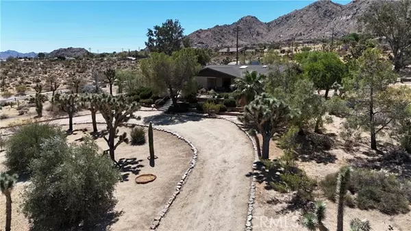 Joshua Tree, CA 92252,60383 Melton Trail