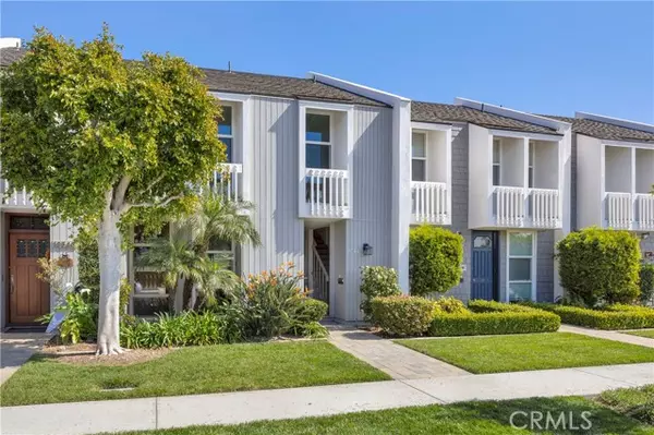 16544 Harbour Lane #12, Huntington Beach, CA 92649