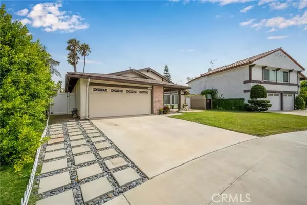 Huntington Beach, CA 92646,20462 Running Springs Lane