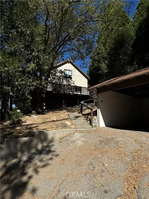 Crestline, CA 92325,24782 Basel Drive