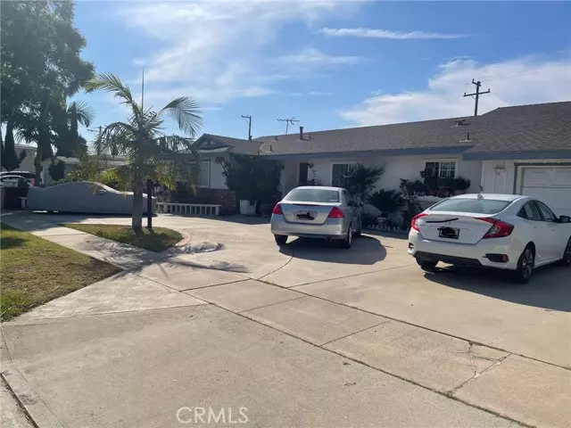 11921 Della Lane #A, Garden Grove, CA 92840