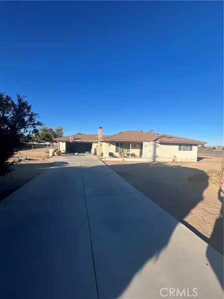 15282 Live Oak Street, Hesperia, CA 92345