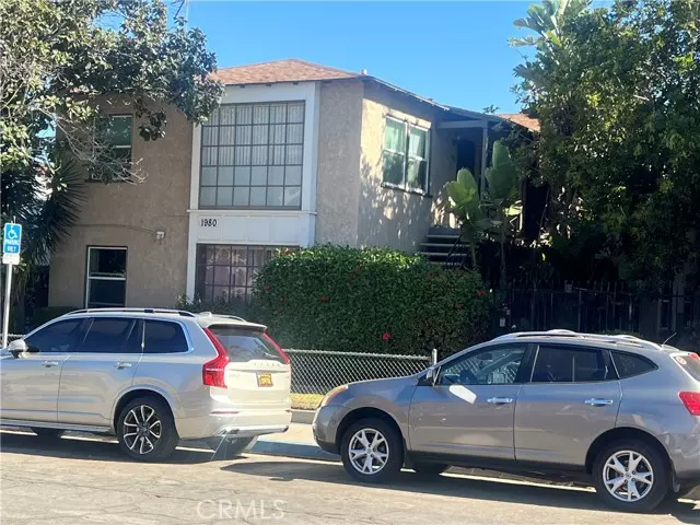 Long Beach, CA 90806,1980 Chestnut Avenue