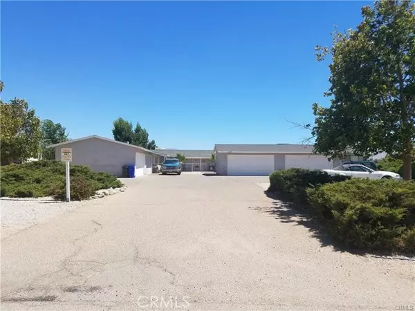 13549 Niabi Road #C, Apple Valley, CA 92308