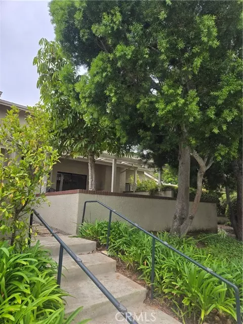 Manhattan Beach, CA 90266,21 Laguna Court