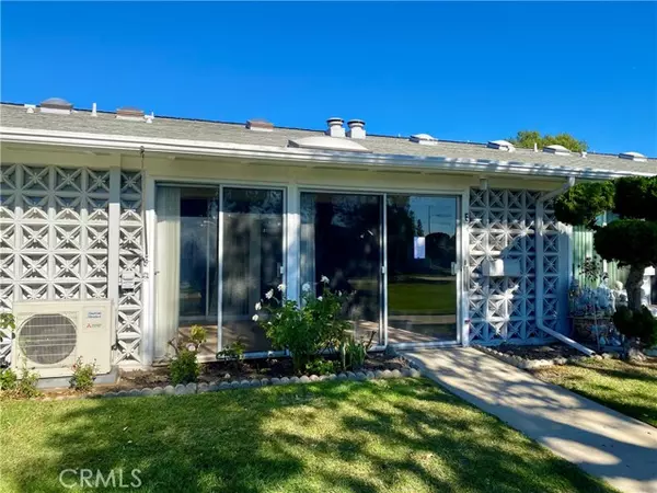 Seal Beach, CA 90740,13824 Fresh Meadow Ln., M3-13E