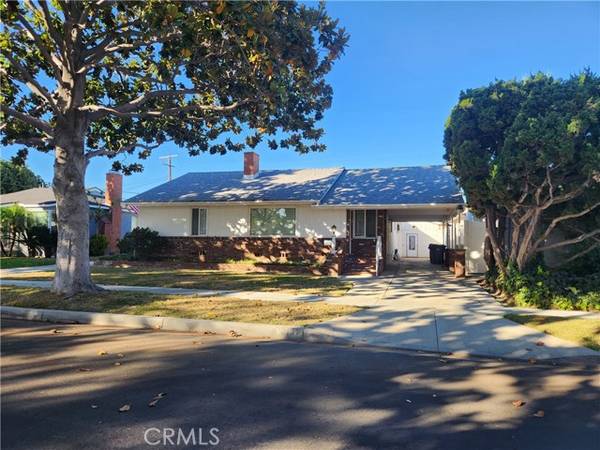 5151 E Walkerton Street, Long Beach, CA 90808