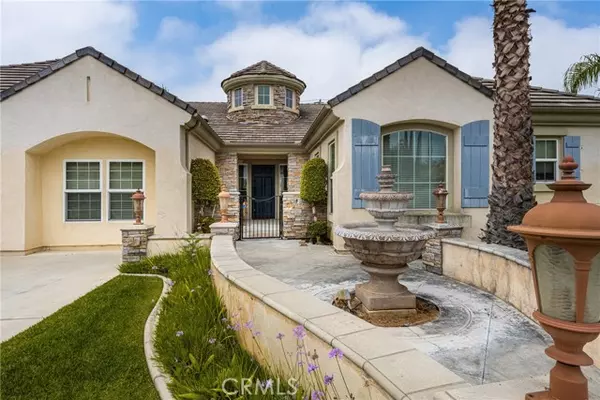 Yorba Linda, CA 92886,4451 Southern Pointe Lane