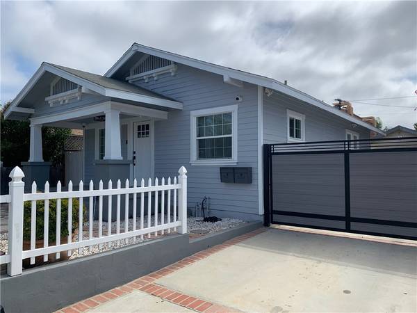 1522 Junipero Avenue, Long Beach, CA 90804