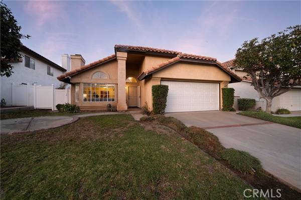 957 Stonehenge Circle, Corona, CA 92881