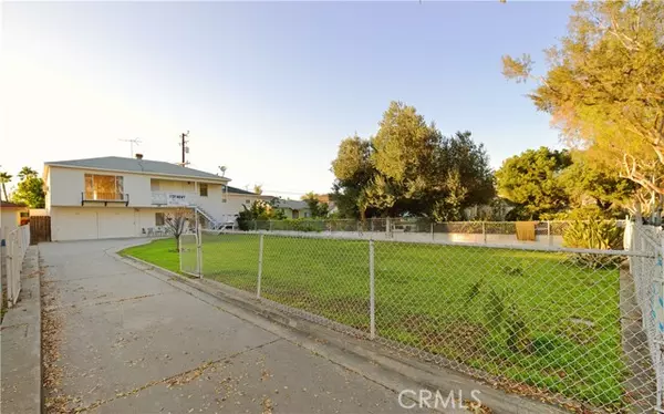 3241 Lewis Avenue, Signal Hill, CA 90755