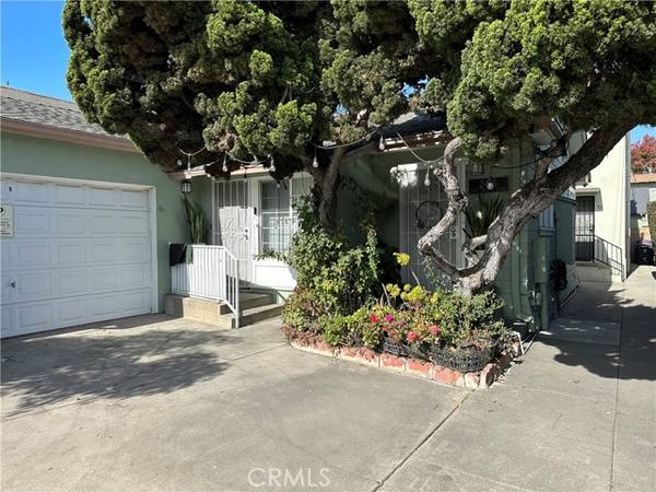 2415 E 7th Street, Long Beach, CA 90804