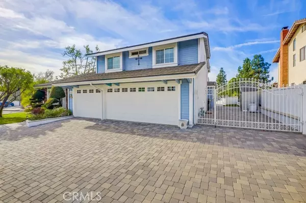 Yorba Linda, CA 92887,5695 Via Mariposa