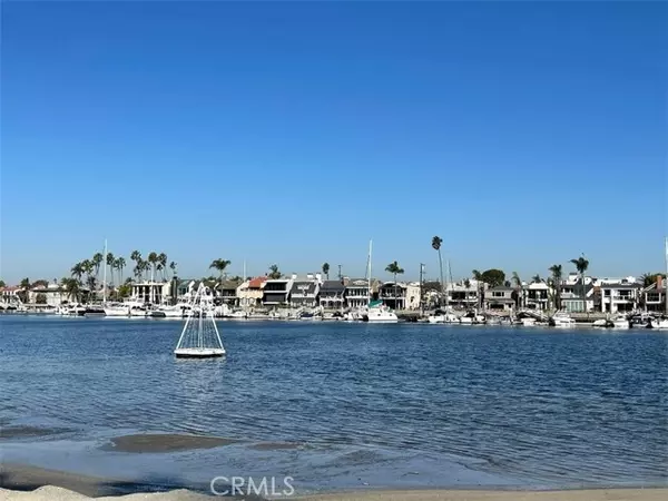 Long Beach, CA 90803,6018 E Bay Shore