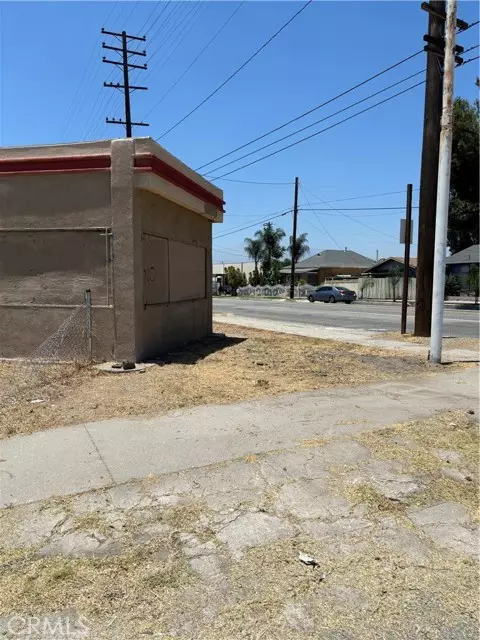 San Bernardino, CA 92410,1003 W Rialto Avenue