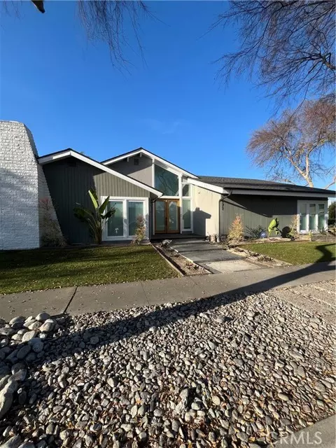 Rossmoor Socal, CA 90720,3171 Saint Albans Drive