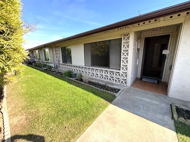 Seal Beach, CA 90740,1261 Oakmont Road, M8-177K