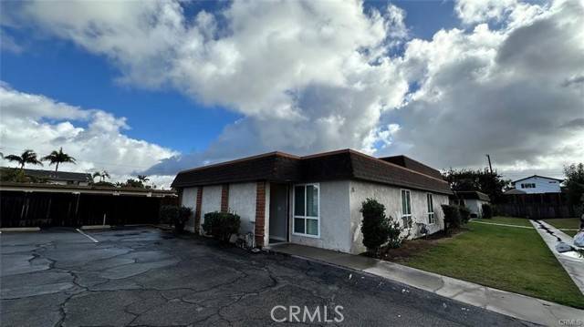 2312 Santa Ana Avenue #D, Costa Mesa, CA 92627