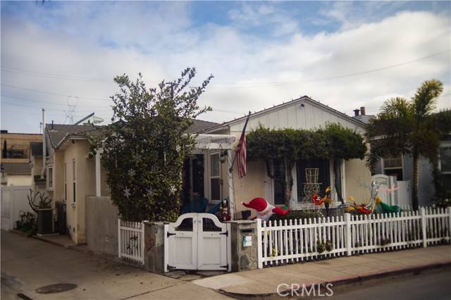 5719 E The Toledo, Long Beach, CA 90803