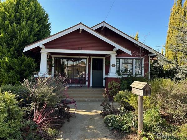 805 Freeman Avenue, Long Beach, CA 90804