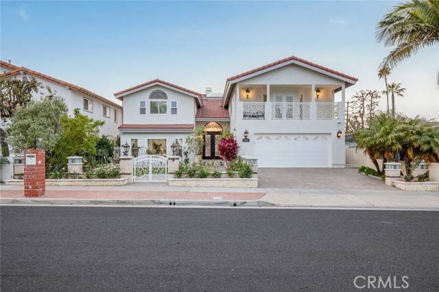 17211 Sandra Lee Lane, Huntington Beach, CA 92649