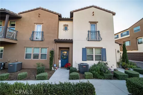 Santa Fe Springs, CA 90670,9834 Jersey Avenue #10