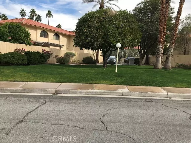 72705 Jack Kramer Lane, Palm Desert, CA 92260