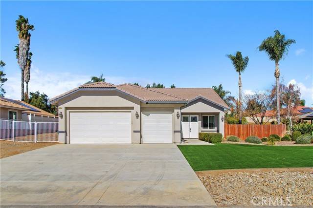 14084 moonridge Drive, Riverside, CA 92503