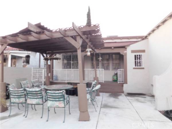 1319 S Downey Road, Los Angeles, CA 90023