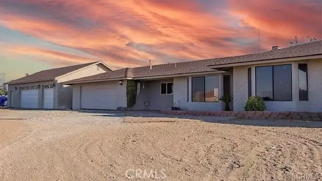 10121 Mesquite Street, Hesperia, CA 92344