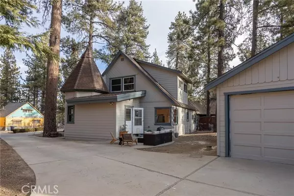 Big Bear Lake, CA 92315,39197 Waterview Drive