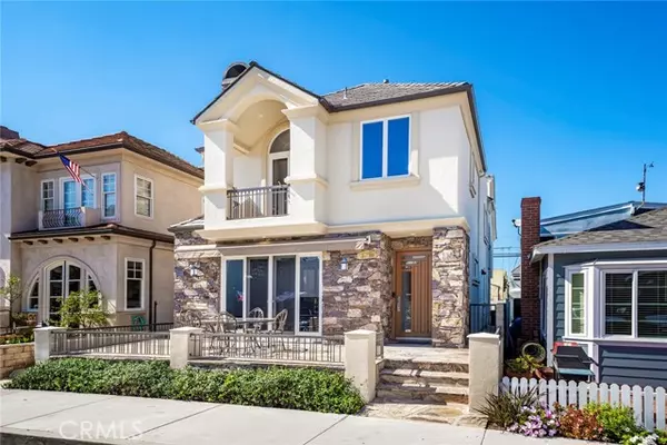 Newport Beach, CA 92662,119 Opal Avenue