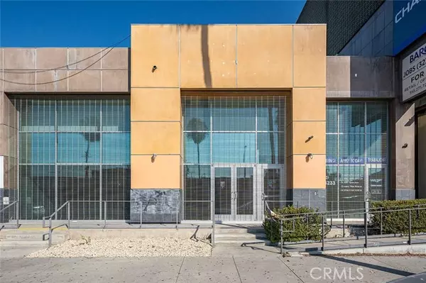 Los Angeles, CA 90022,5301 Whittier Boulevard