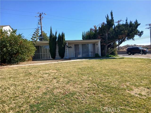 648 GIBBEL Road, Hemet, CA 92543